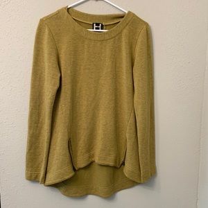 H By Bordeaux sweater
